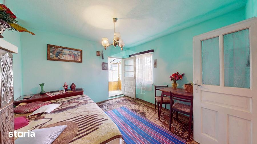 Casă cu 3 camere cu Teren 200 Mp în Central