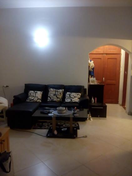 Casă individuală cu 19 camere cu Teren 530 Mp în Central