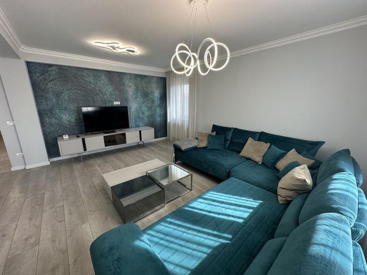 Apartament cu 3 camere decomandat în Braytim