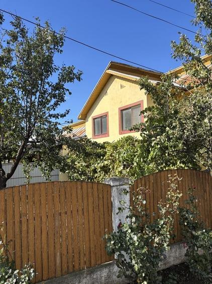 Casă cu 4 camere în Poșta Câlnău