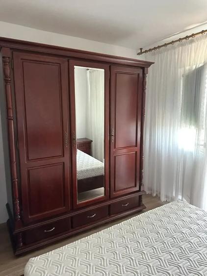 Apartament cu 2 camere decomandat în Steaua