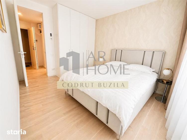 Apartament cu 3 camere, mobilat în Republicii