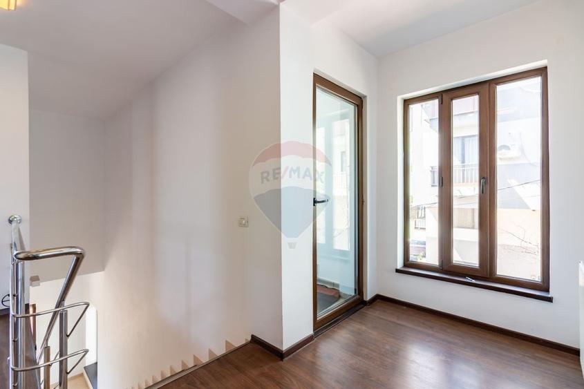 Casă / Vilă cu 5 camere de vânzare Alexandriei/Ion Conea - 21
