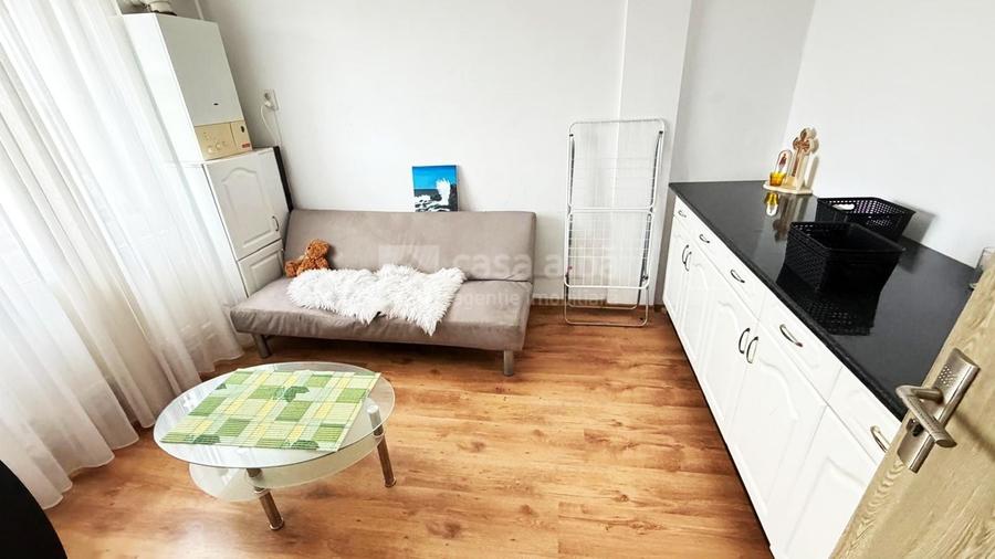 Apartament cu 2 camere decomandat, mobilat în Central