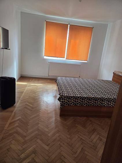 Apartament 3 camere | Ultracentral – Prefectura Slatina | Renovat complet - 3