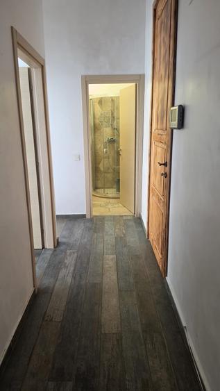 Apartament cu 3 camere decomandat în Centrul Istoric