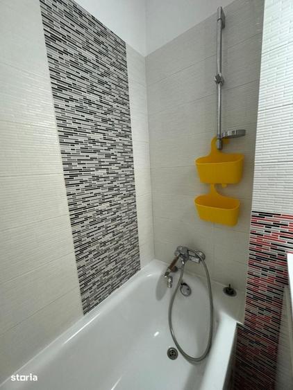 Apartament cu 2 camere semidecomandat în 1 Mai