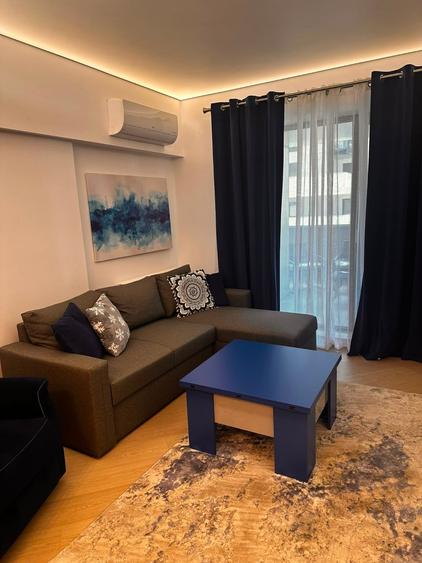 Apartament cu 3 camere decomandat în Pipera