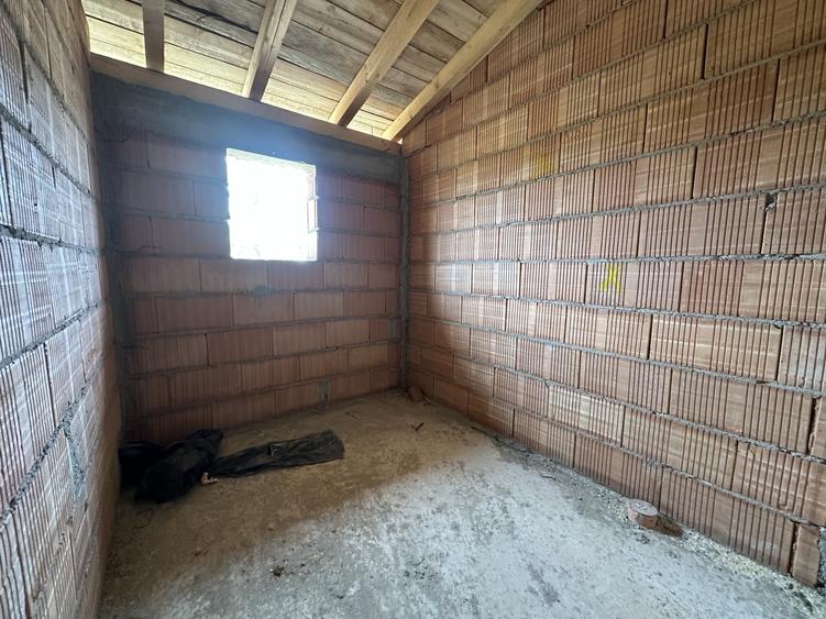 Duplex pe parter | 3 camere | 2 bai | Pod mansardabil | Mosnita Noua - 19