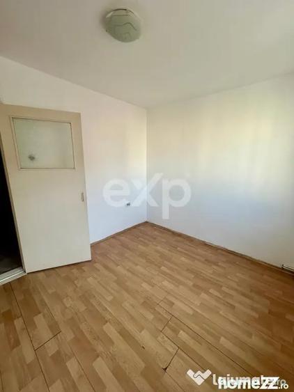 Apartament cu 2 camere semidecomandat în Bartolomeu