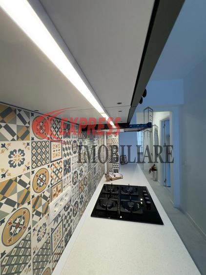 Apartament cu 2 camere decomandat în Calea Victoriei