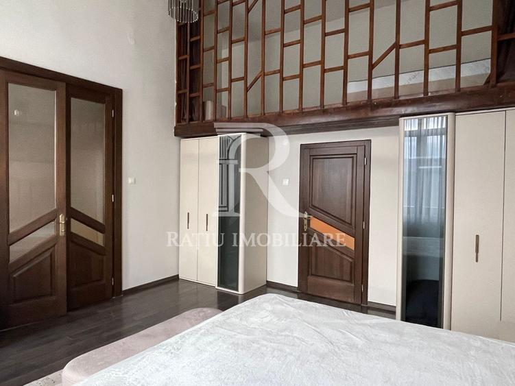 Apartament cu 3 camere decomandat, mobilat în Ultracentral