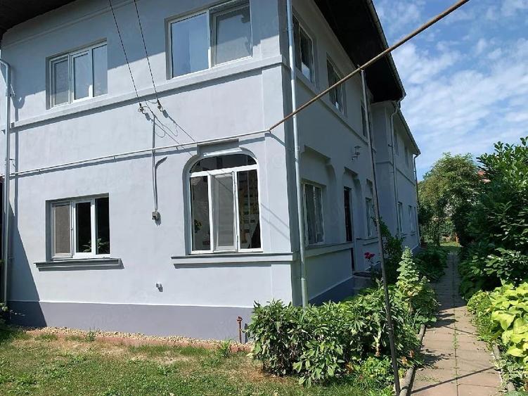 Casă cu Teren 480 Mp în Central