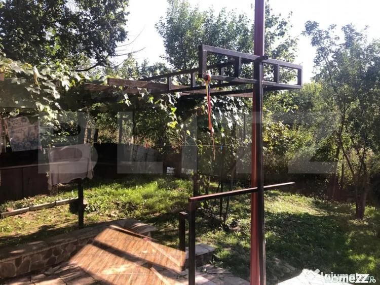 Casă cu 5 camere cu Teren 1912 Mp în Central