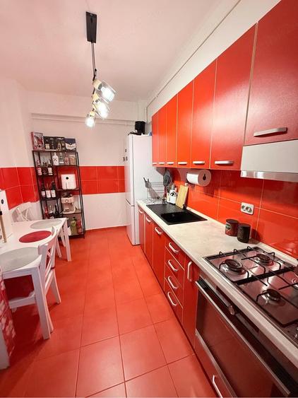 Apartament cu 2 camere semidecomandat în Fundeni