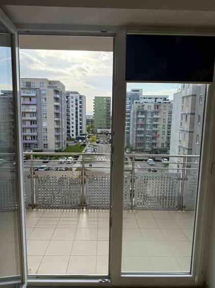 Apartament cu 2 camere decomandat în Tractorul