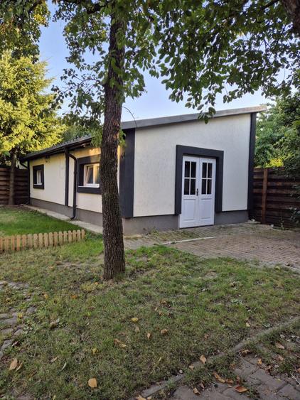 Casă cu 2 camere în Florilor