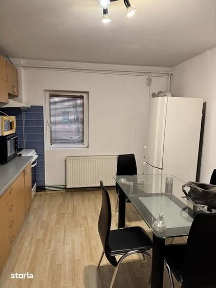 Inchiriez apartament 2 camere - 3