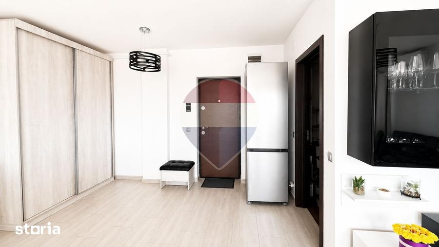 Apartament cu 3 camere semidecomandat în Bulgaria
