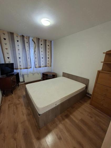 Apartament cu 2 camere semidecomandat în Orizont