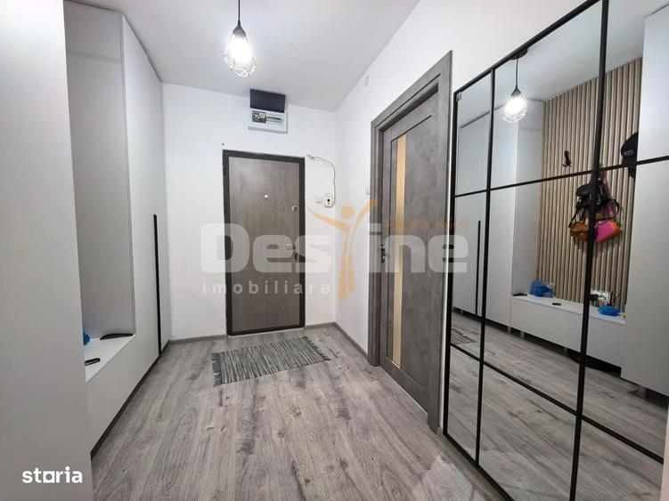 Apartament cu 3 camere decomandat în Alexandru cel Bun