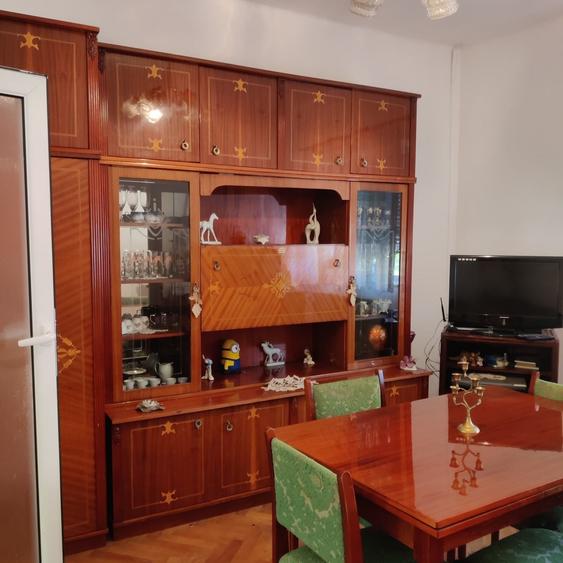Casă cu 2 camere în Central