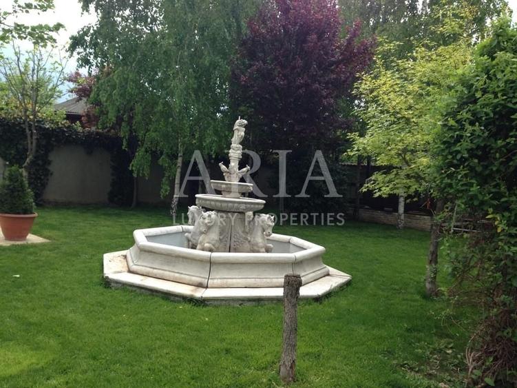 Casă individuală cu 6 camere cu Piscina în Pipera