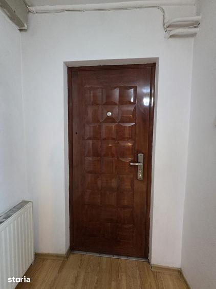 Apartament cu 4 camere decomandat în Ultracentral