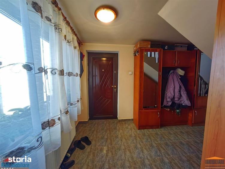 Casa mare cu etaj la principala in Fantanele - REDUCERE - 9