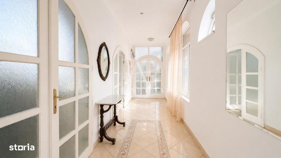 Antony Estate | Ciorogariu Residence, Ultracentral, Roman Ciorogariu, - 1