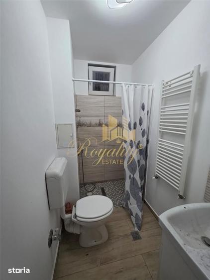 Apartament cu 5 camere decomandat în Girocului