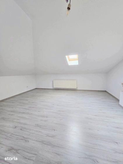 Apartament cu 3 camere în Dobroești