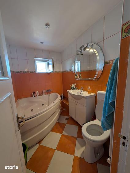 Apartament cu 4 camere, mobilat în Doamna Ghica
