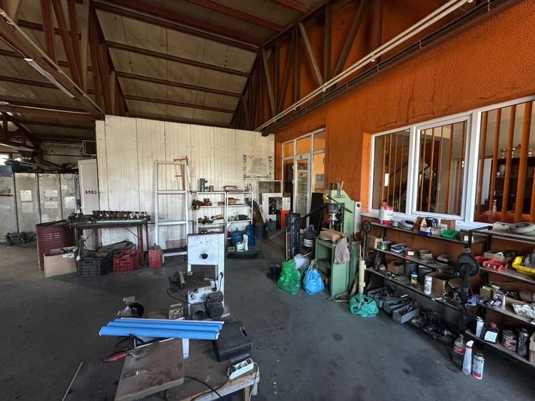 Spațiu industrial, de 180 mp, în Bariera Vâlcii