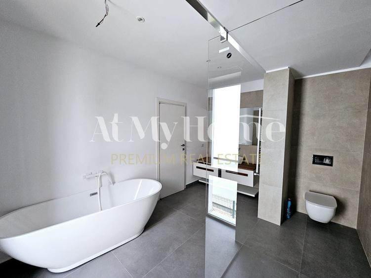 Duplex cu 5 camere cu Canalizare în Pipera