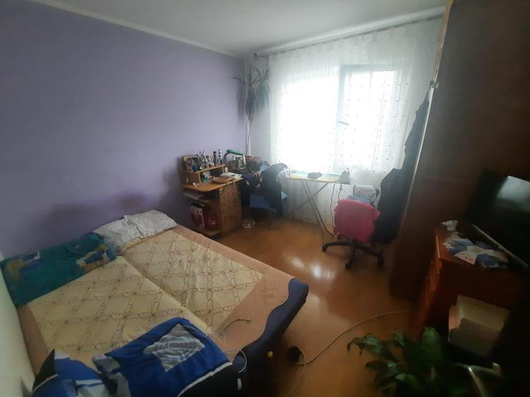 Apartament cu 2 camere semidecomandat, mobilat în Mircea cel Bătrân