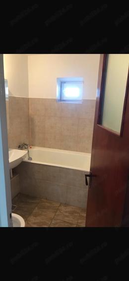 Apartament cu 2 camere semidecomandat în Rahova