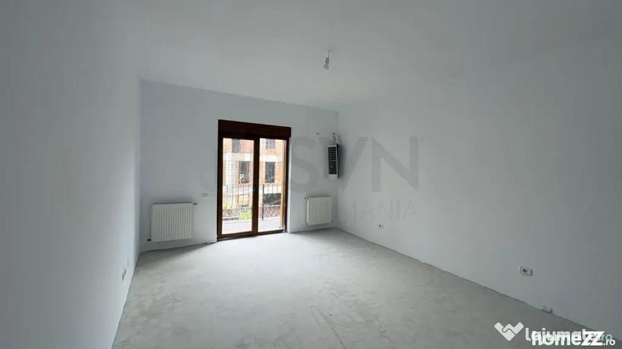 Casă cu 2 camere cu Teren 320 Mp în Est