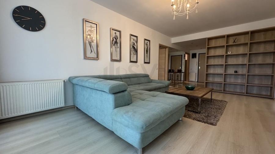 Apartament cu 3 camere semidecomandat, mobilat în Iancu Nicolae