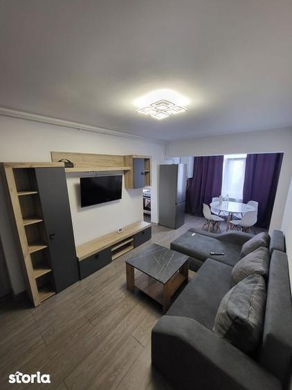 Garsonieră în Casa Cărții
