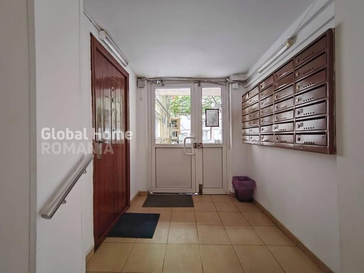 Apartament cu 2 camere semidecomandat, mobilat în P-ța Romană