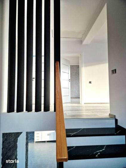 Casă cu 4 camere cu Teren 600 Mp în Chinteni