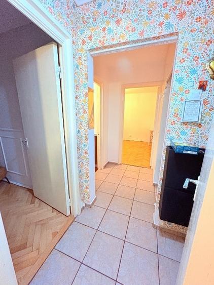Apartament cu 2 camere decomandat în Dorobanți