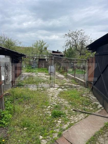 Casă individuală cu 4 camere cu Canalizare în Nord