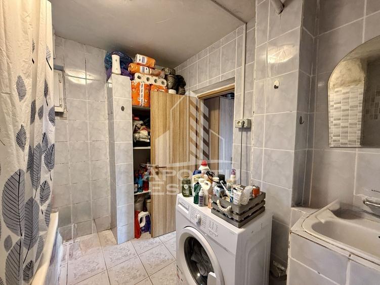 Apartament cu 2 camere nedecomandat, mobilat în Lunei
