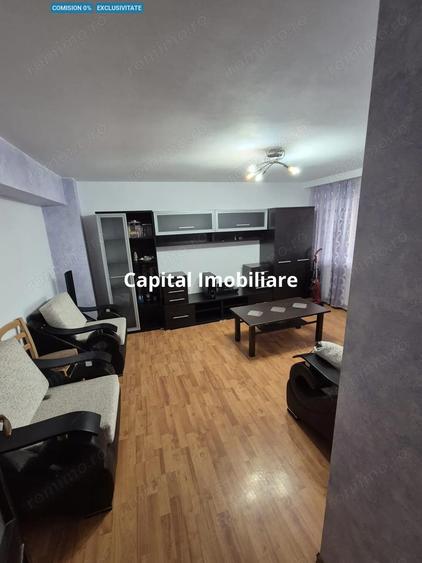 Apartament cu 3 camere semidecomandat, mobilat în Gară