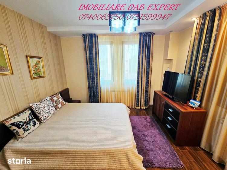 Casă cu 5 camere cu Teren 636 Mp în Central