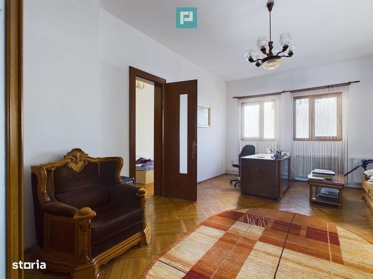 Casă cu 4 camere cu Teren 500 Mp în Cișmigiu