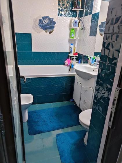 Apartament cu 4 camere decomandat în Obcini