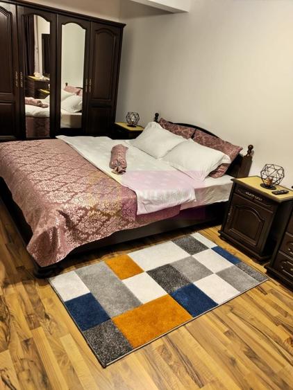 Apartament cu 3 camere semidecomandat în Central